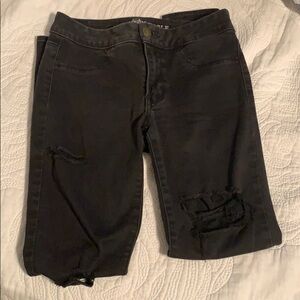American Eagle ripped black jegging